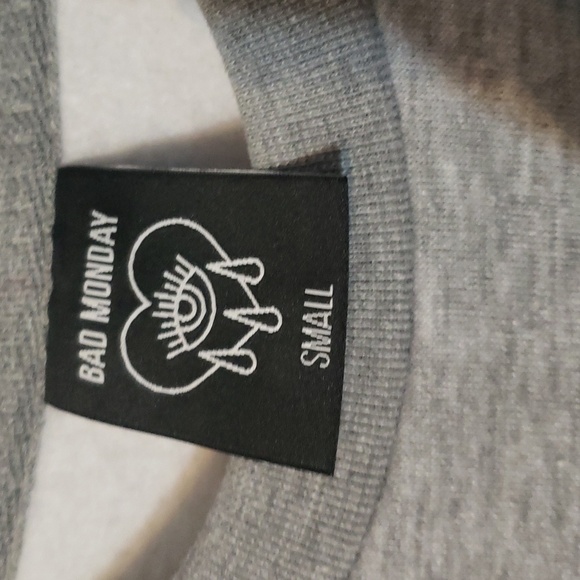 Bad Monday apparel Sweatshirt - Picture 4 of 6